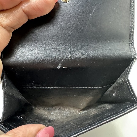 GUCCI Made In Italy Unisex Black Metallic Guccissima Compact Wallet - Picture 5 of 15